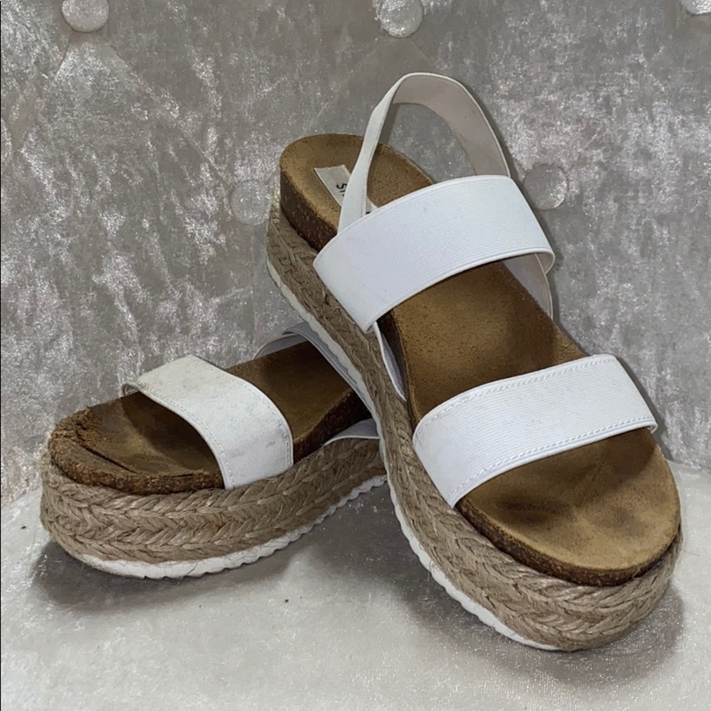 Steve Madden White Sandals